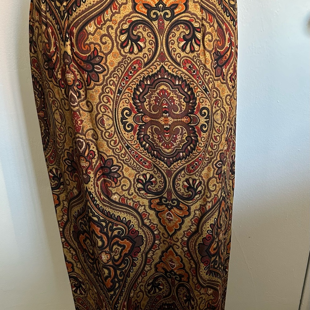 Brand New, Long, Maxi Skirt by Rafaella
Size 8 - Picture 2 of 10